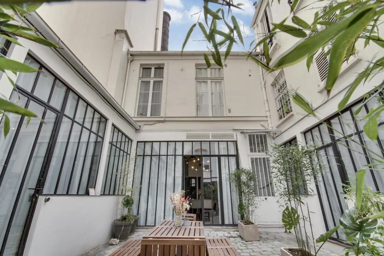 شقة Chez Colette Paris Canal St Martin 0*,